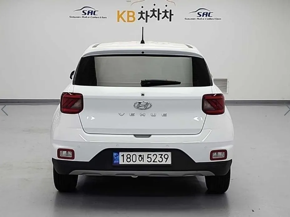 Hyundai Venue 2022 из KR, фото 9