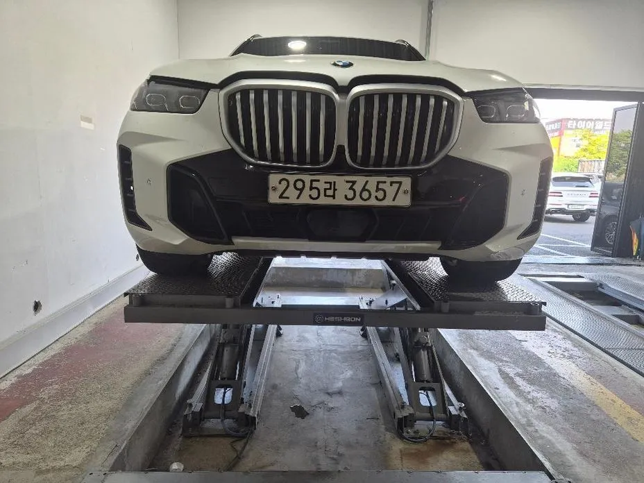 BMW X5 — фото 1