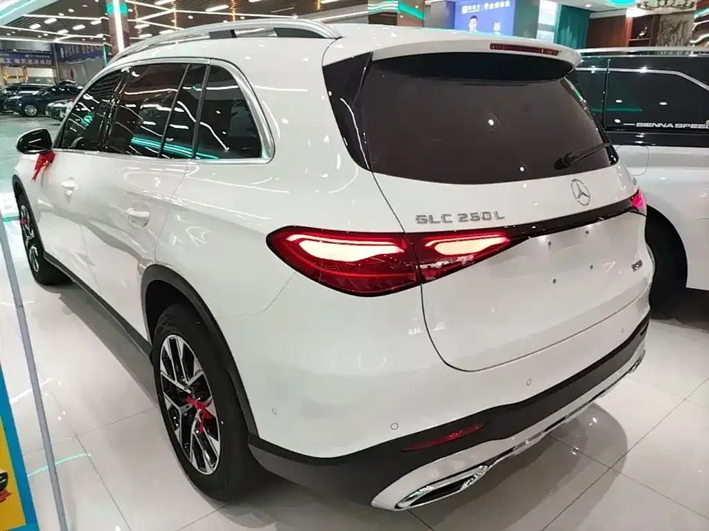 Mercedes-Benz GLC — фото 2