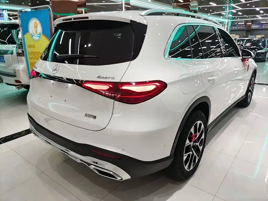 Mercedes-Benz GLC — фото 8