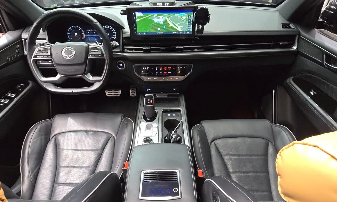 KG Mobility (Ssangyong) Rexton 2024 из KR, фото 3