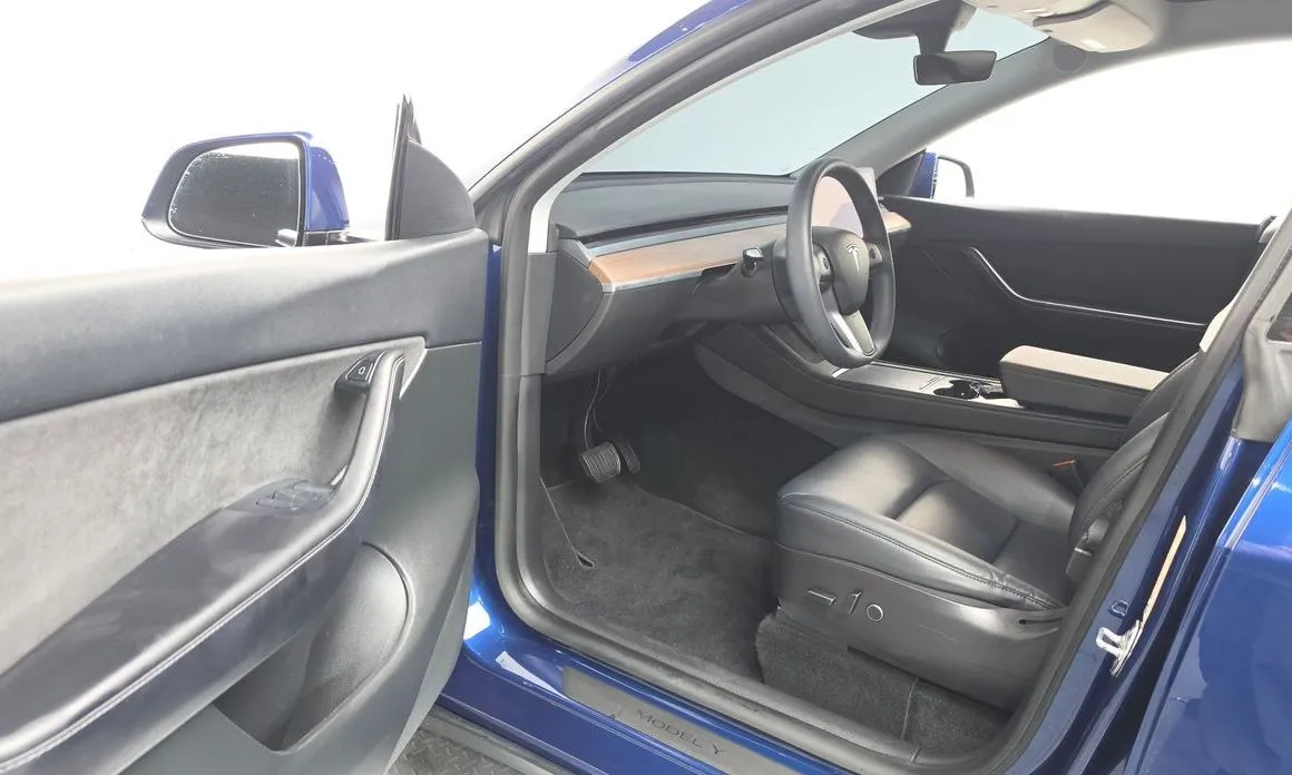 Tesla Model Y 2022 из KR, фото 10