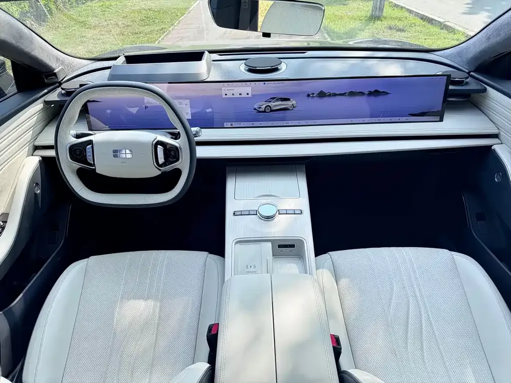 Geely Galaxy E8 2024 из CN, фото 3