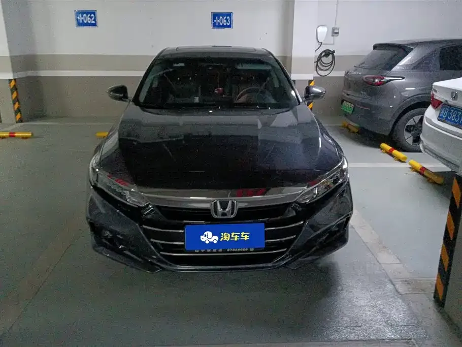 Honda Accord — фото 3
