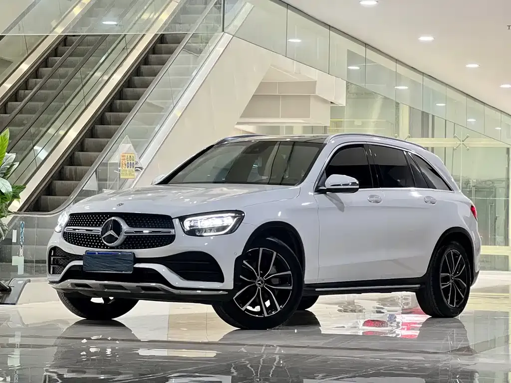 Mercedes-Benz GLC — фото 1