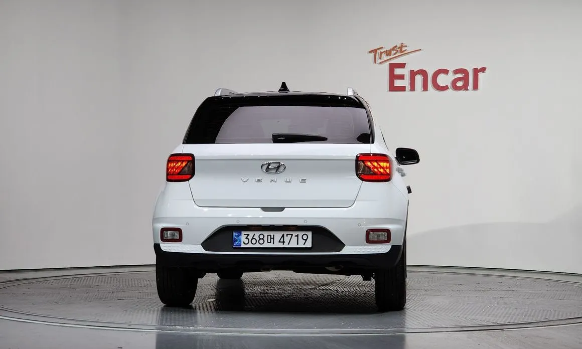 Hyundai Venue 2022 из KR, фото 2
