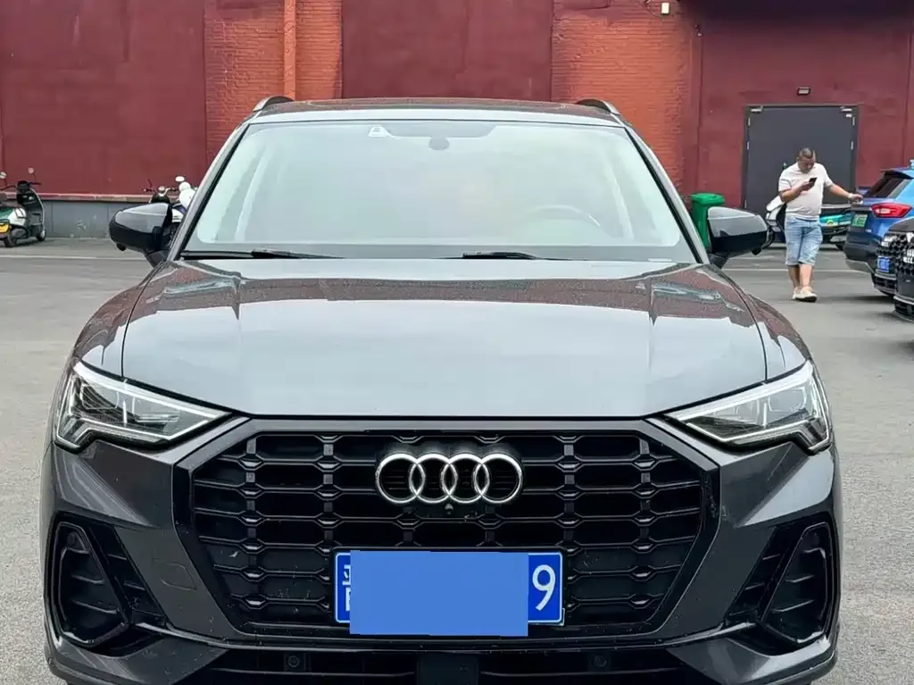 Audi Q3 — фото 4
