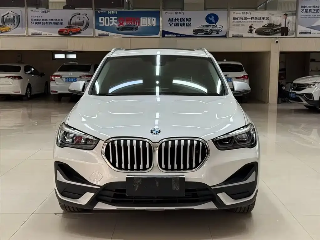 BMW X1 — фото 4