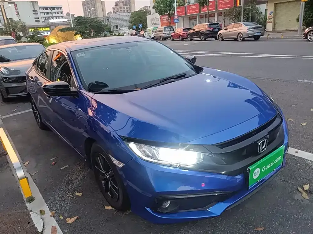 Honda Civic — фото 9