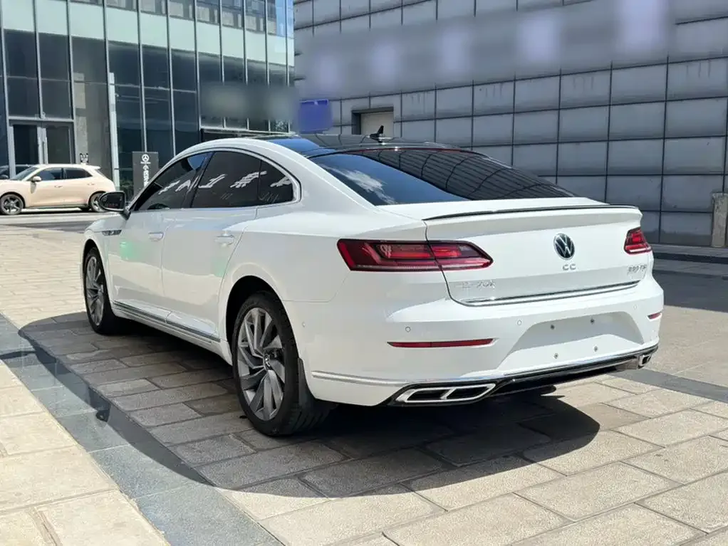Volkswagen CC — фото 7