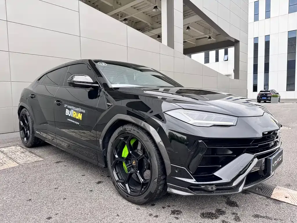 Lamborghini Urus — фото 5