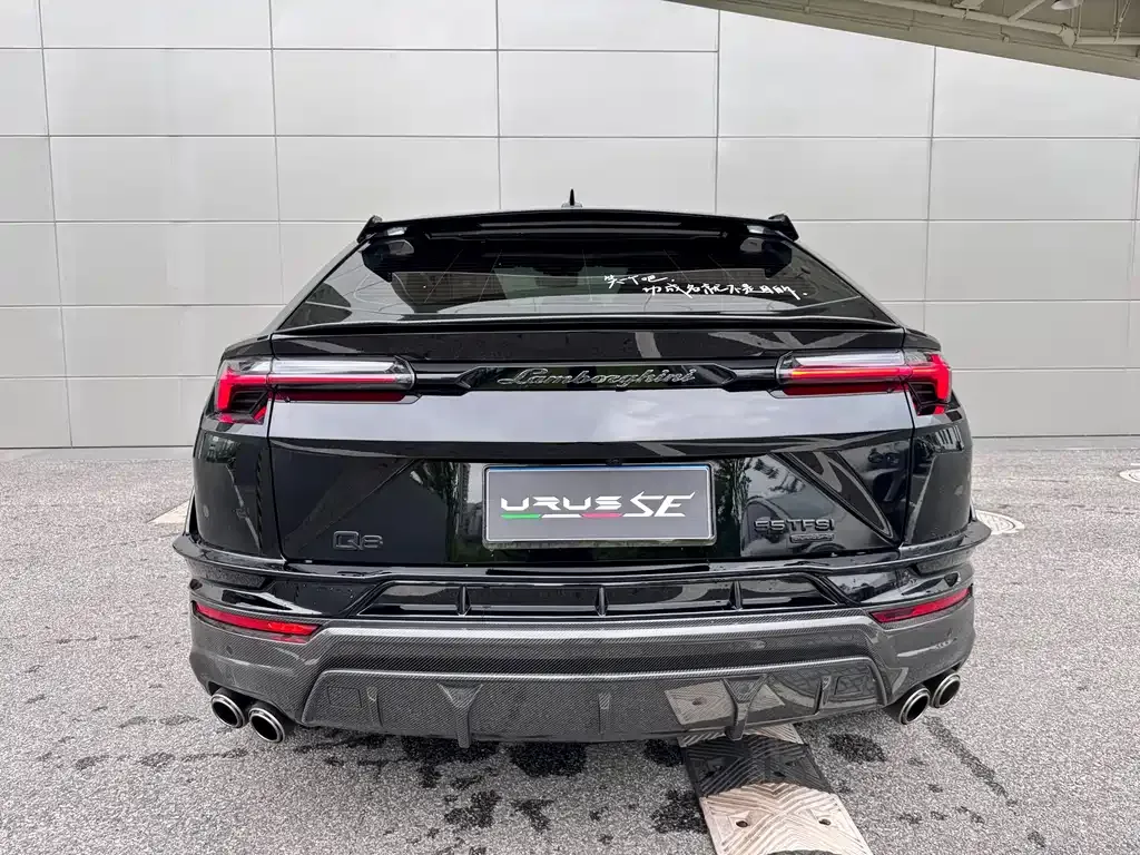 Lamborghini Urus — фото 8