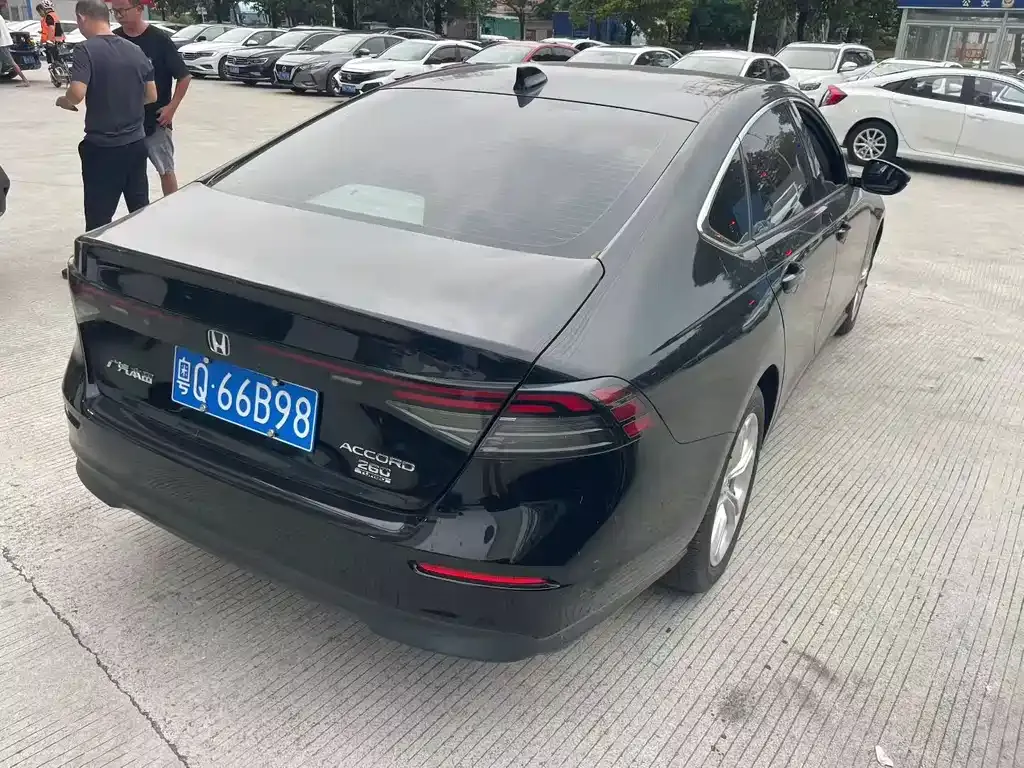 Honda Accord 2023 из CN, фото 5