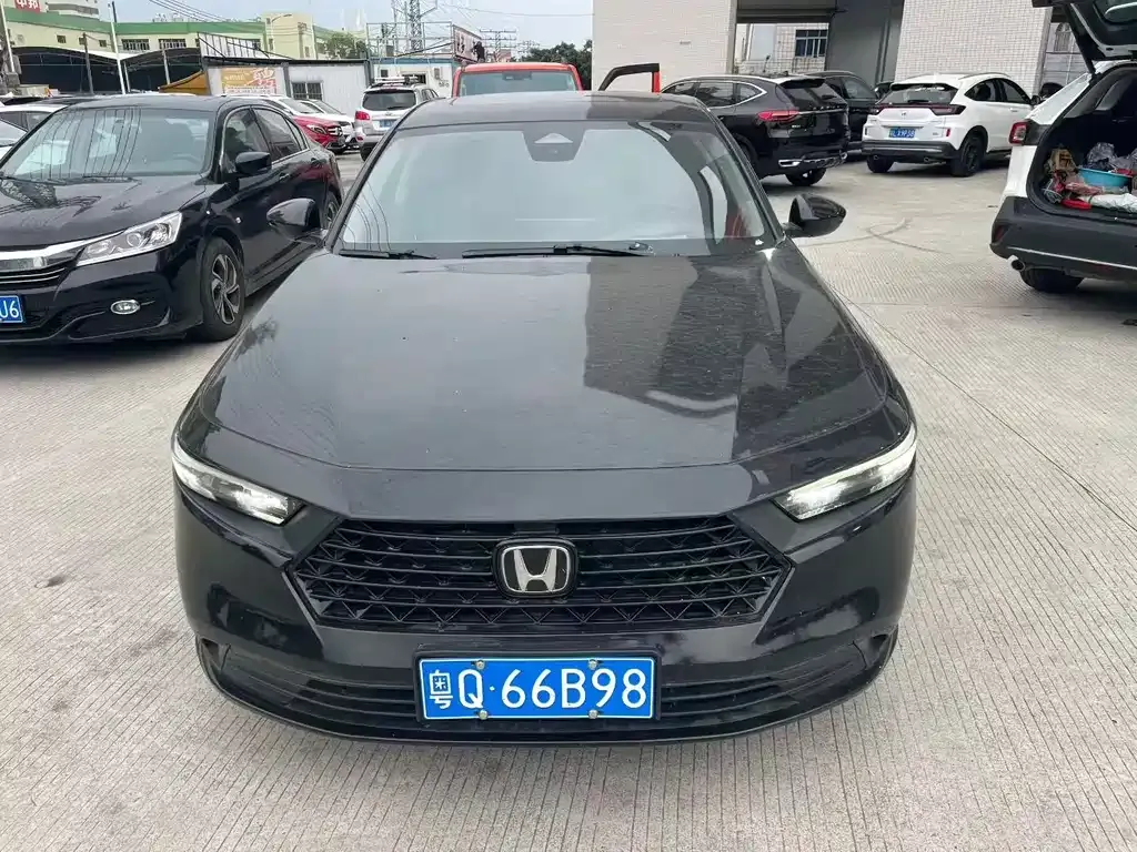 Honda Accord 2023 из CN, фото 9