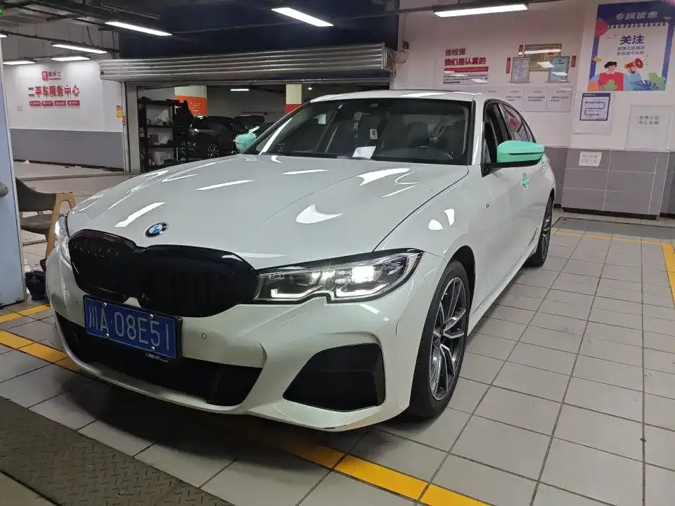 BMW 3 Series — фото 1