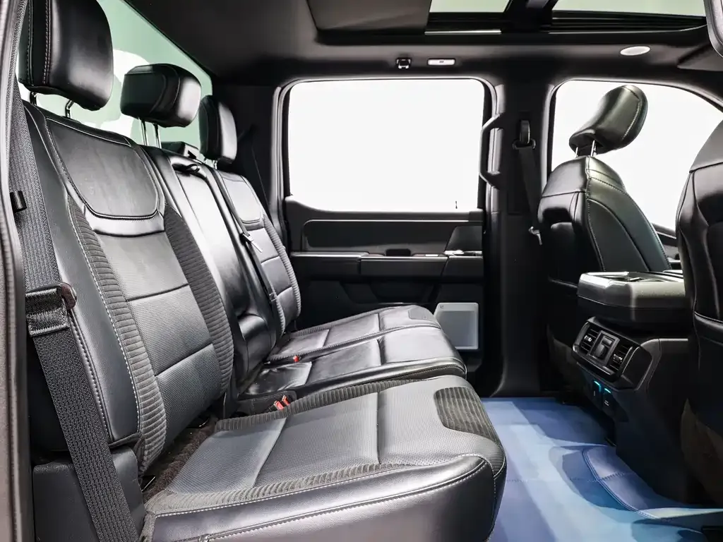 Ford F-150 Raptor — фото 8