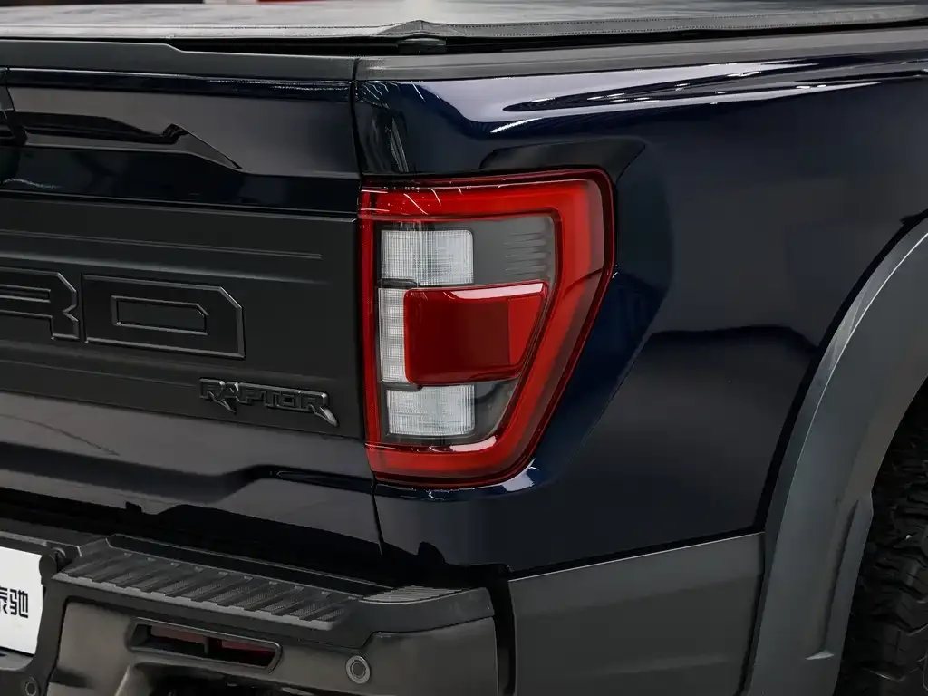 Ford F-150 Raptor — фото 6