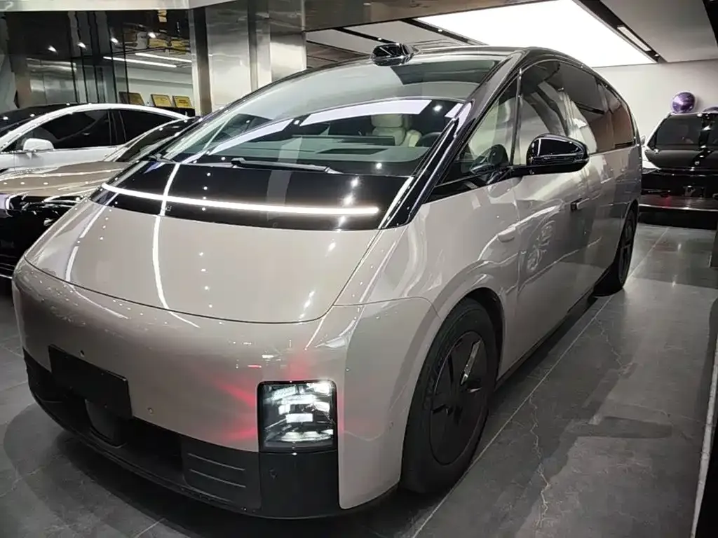 Li Auto MEGA