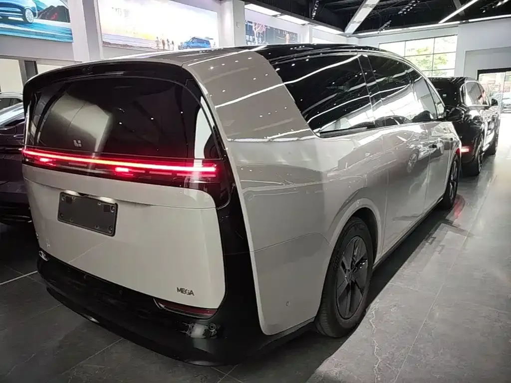Li Auto MEGA 2024 из CN, фото 9