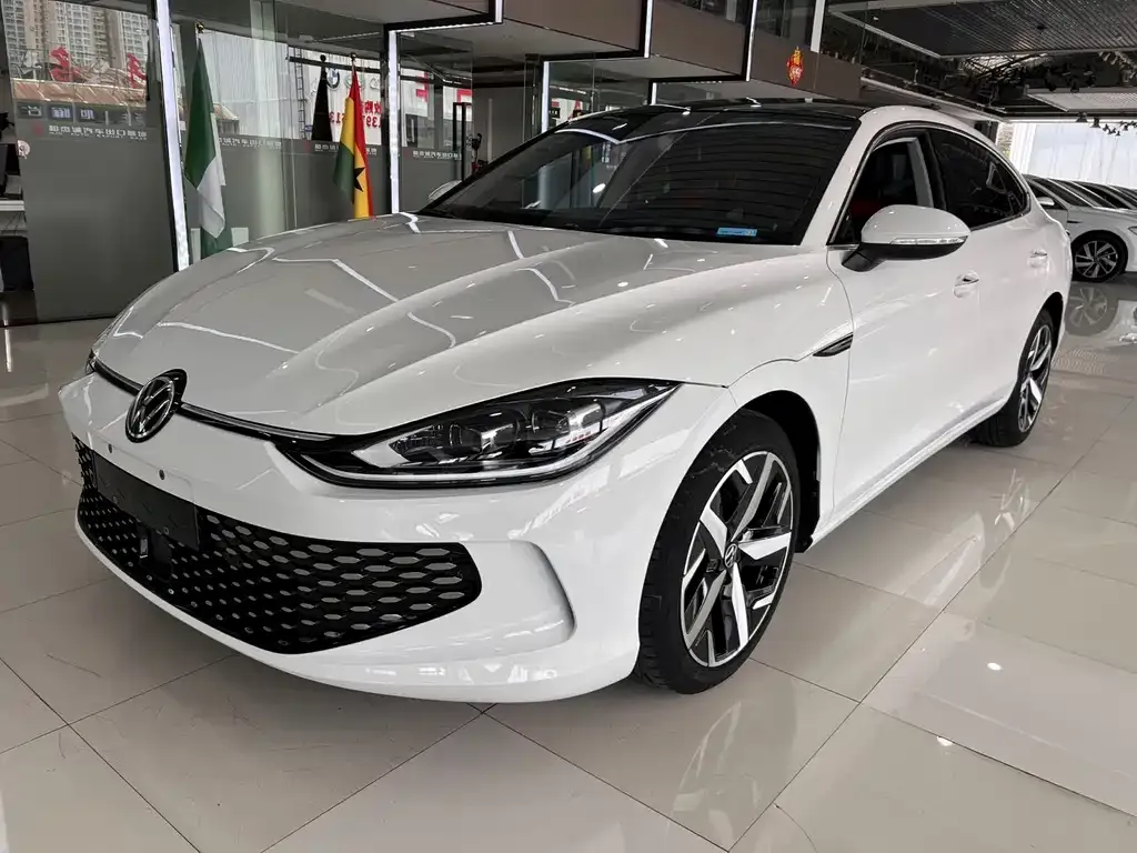 Volkswagen Lamando — фото 1