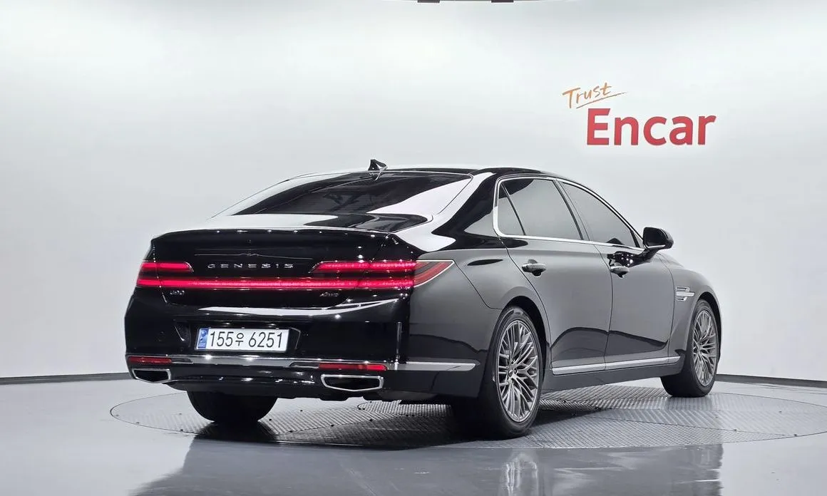 Genesis G90 2022 из KR, фото 2