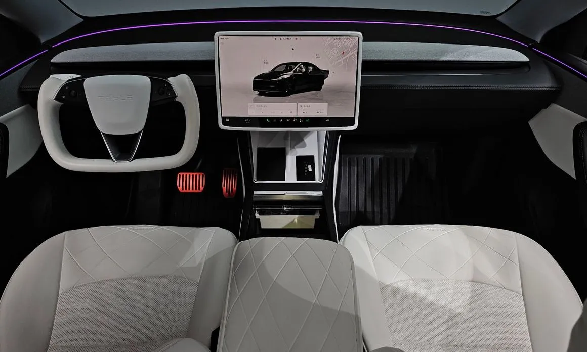 Tesla Model Y — фото 2