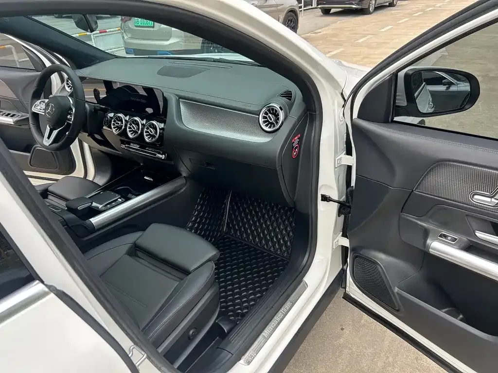 Mercedes-Benz GLA — фото 3