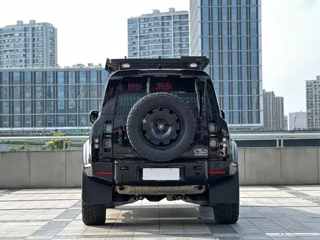 Land Rover Defender — фото 8