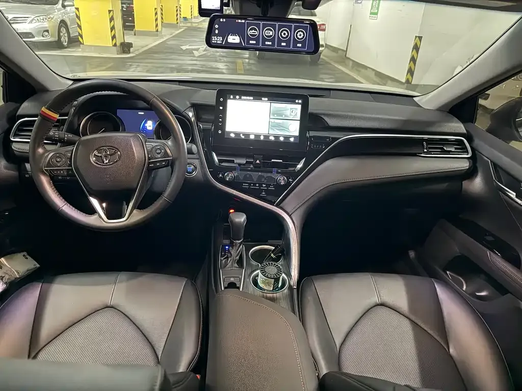 Toyota Camry 2023 из CN, фото 8