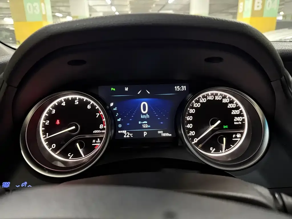 Toyota Camry 2023 из CN, фото 4