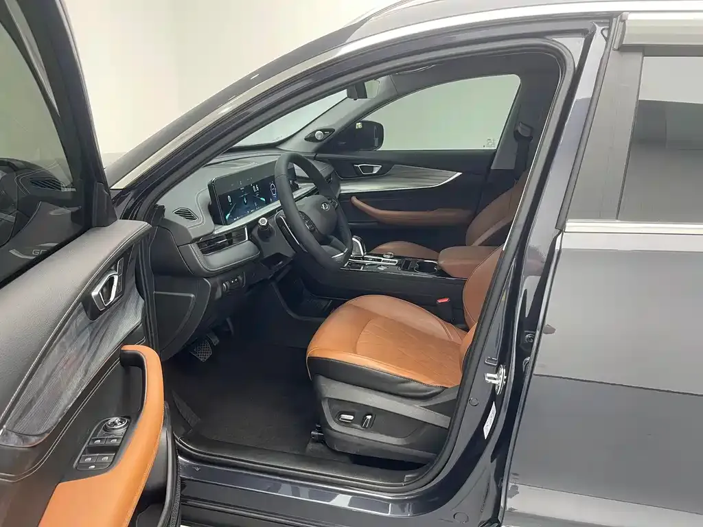 Chery Tiggo 8 PLUS — фото 9