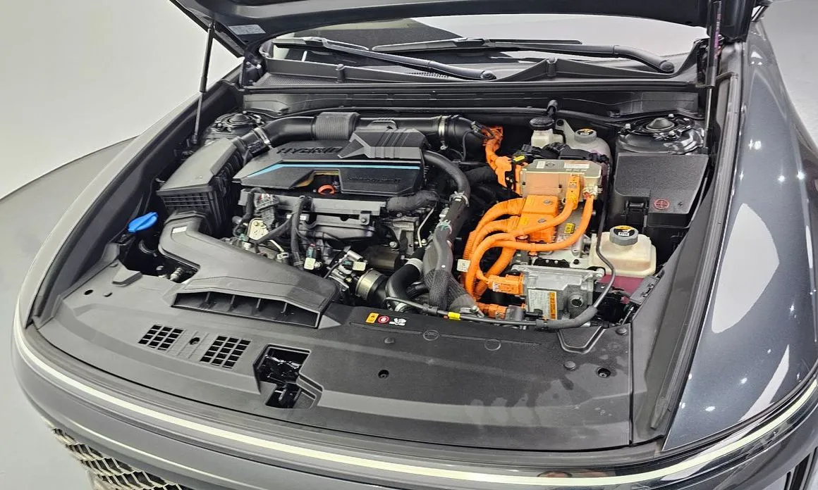 Hyundai Grandeur 2023 из KR, фото 10