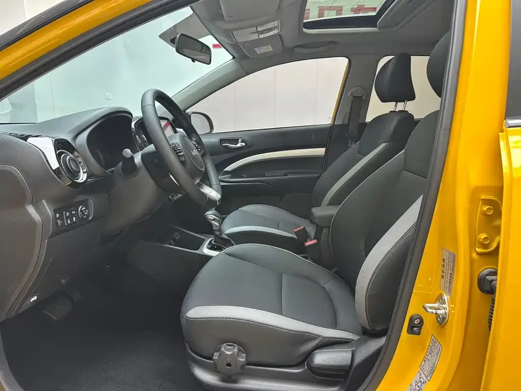 Kia KX1 2022 из CN, фото 3