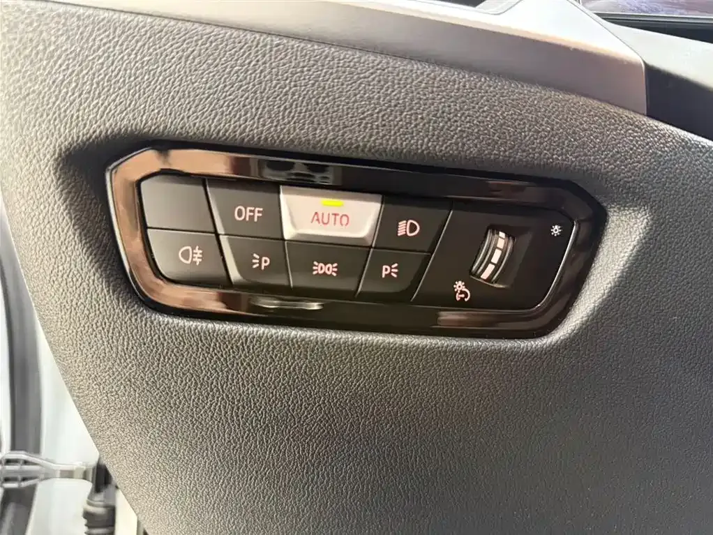 BMW 3 Series — фото 10