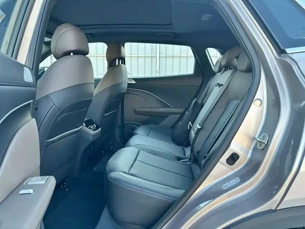 Changan CS55PLUS — фото 3
