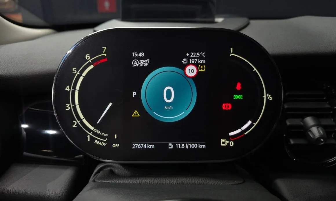 Mini Cooper 2022 из KR, фото 9