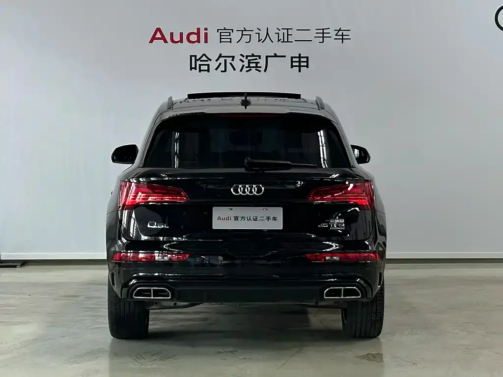 Audi Q5L — фото 3