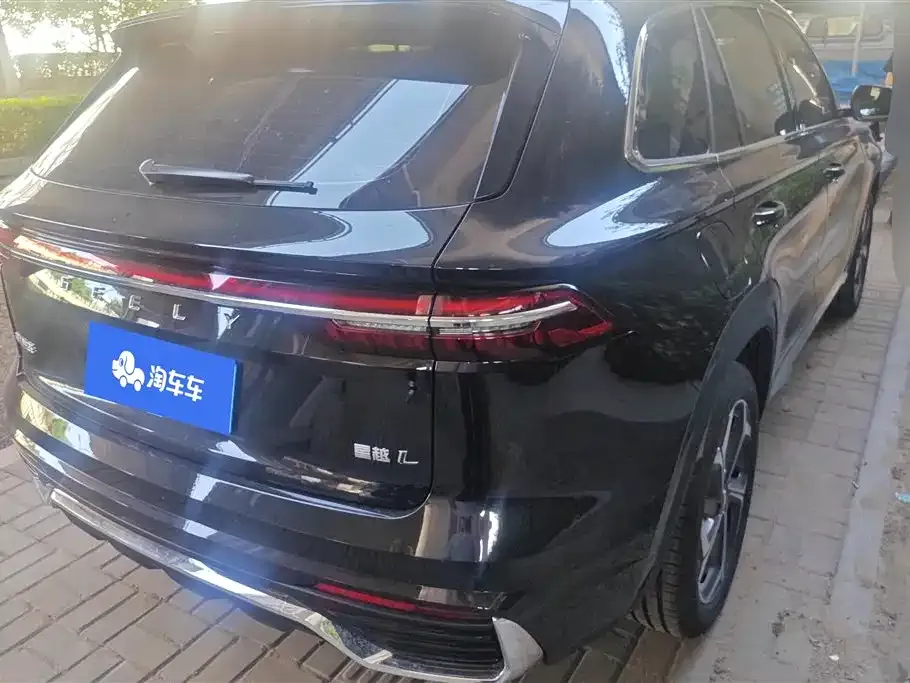 Geely Xingyue L — фото 9