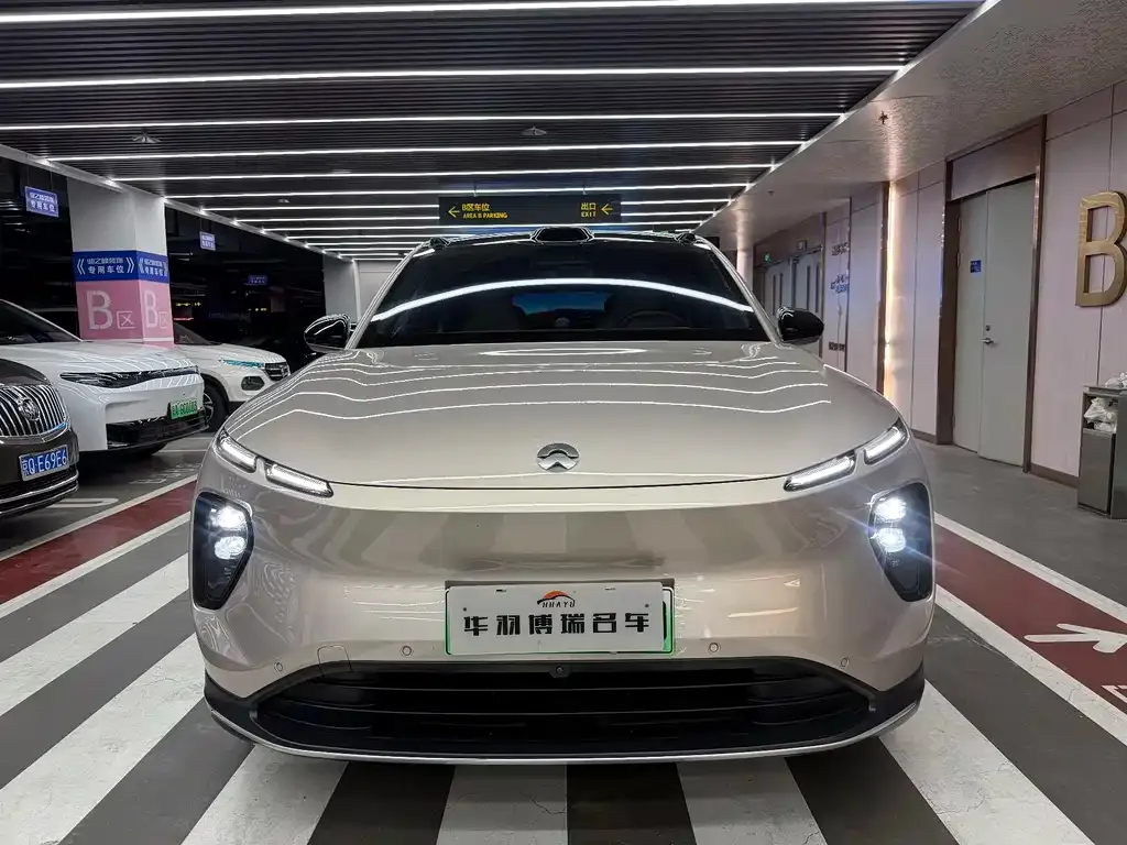 NIO EC6 — фото 9