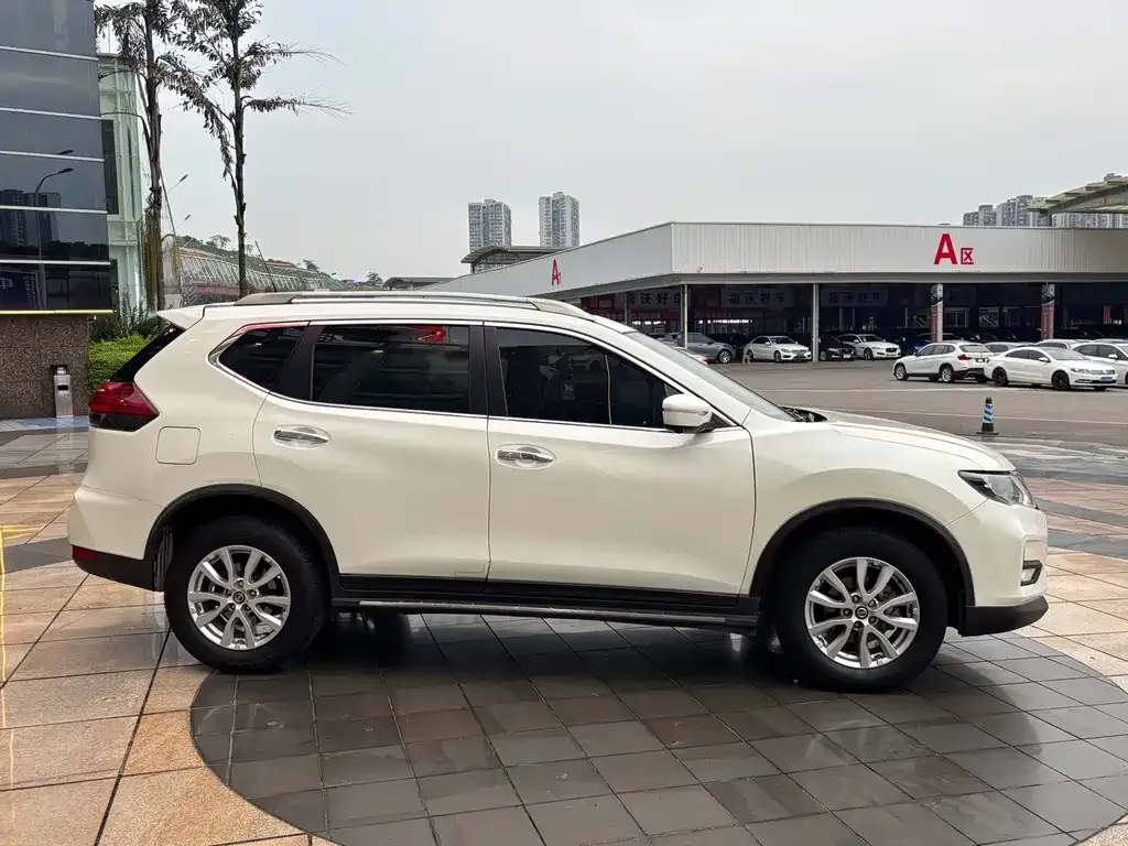 Nissan X-Trail 2021 из CN, фото 8