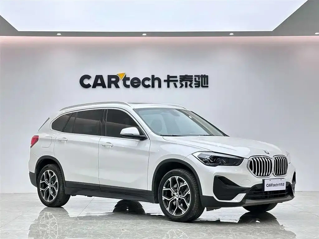 BMW X1 — фото 6