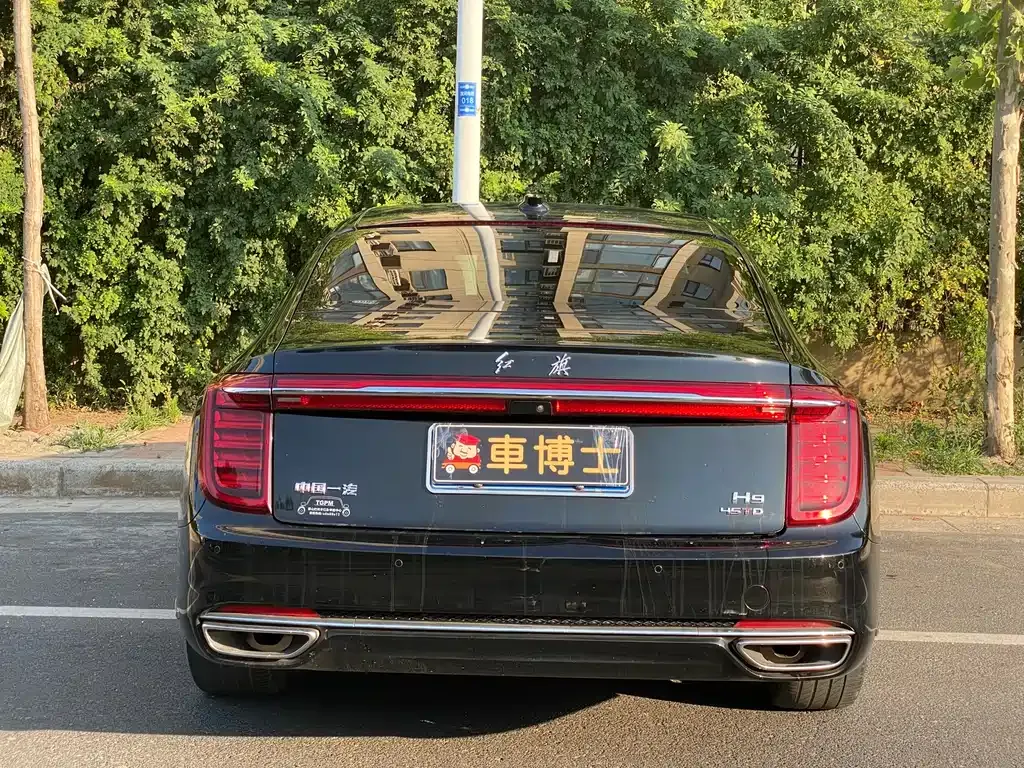 Hongqi H9 — фото 5