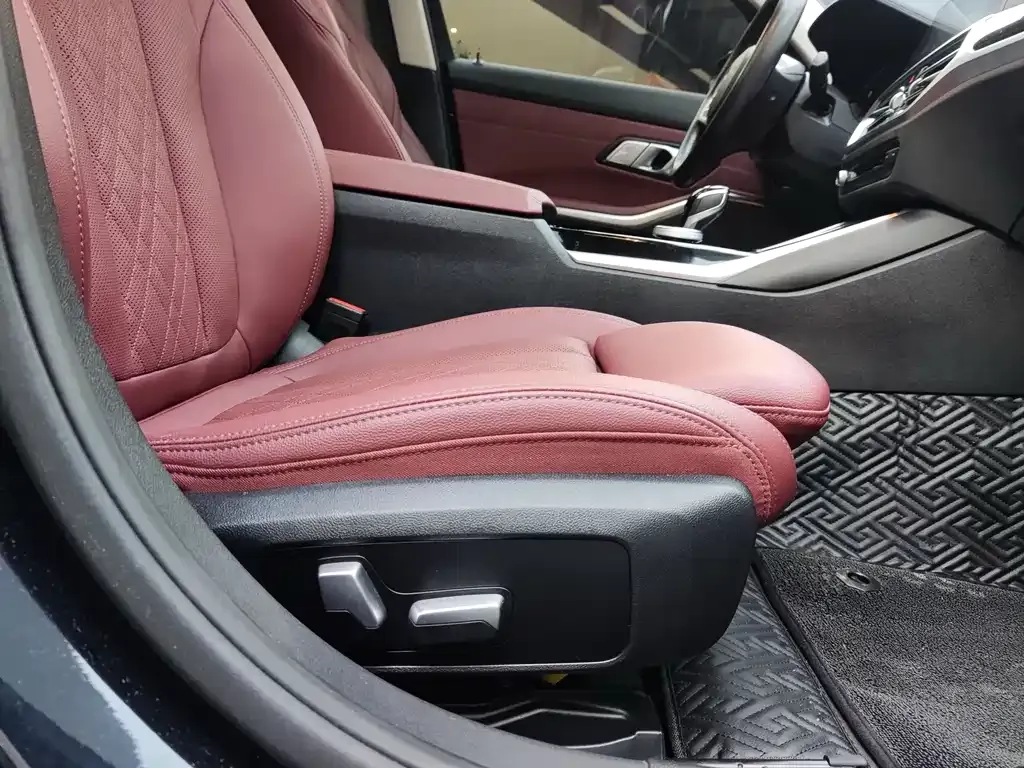 BMW 3 Series — фото 10