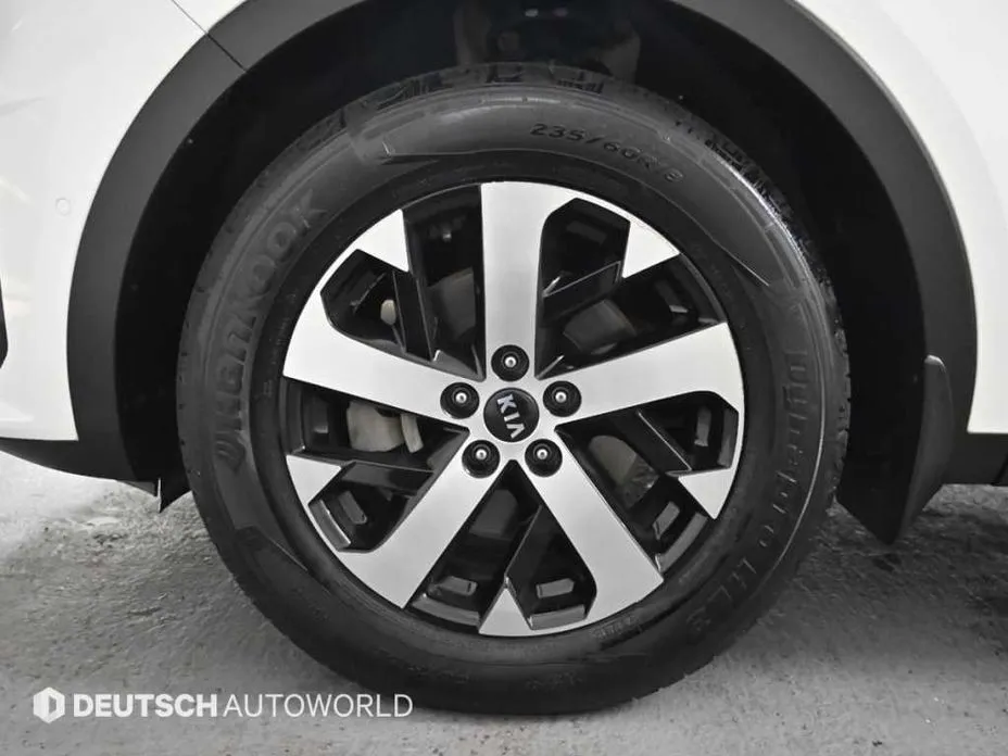 Kia Sorento — фото 5