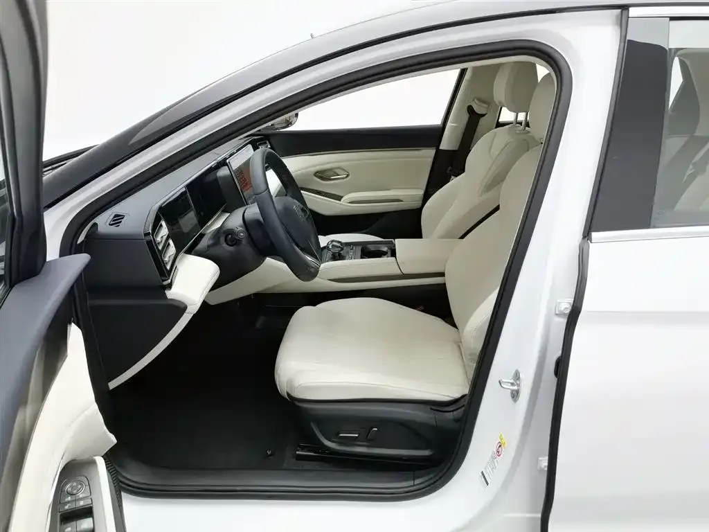 BYD Qin L — фото 6
