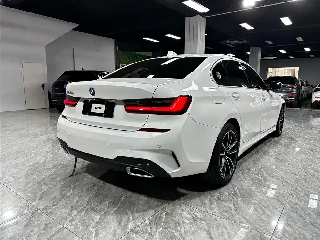 BMW 3 Series — фото 9