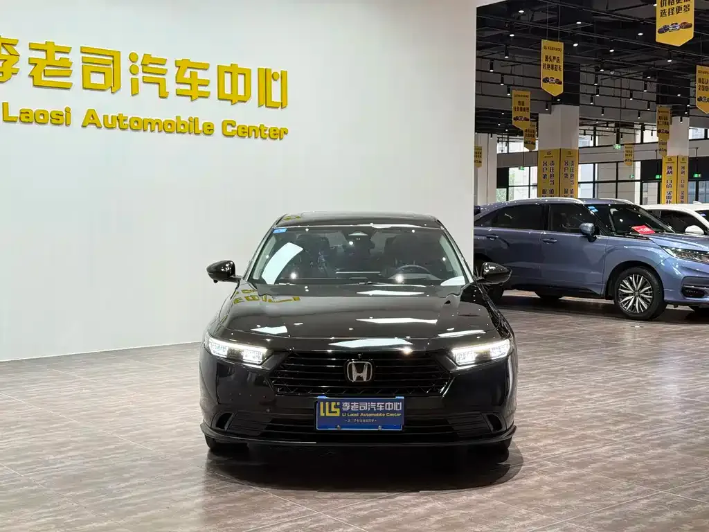 Honda Accord — фото 5