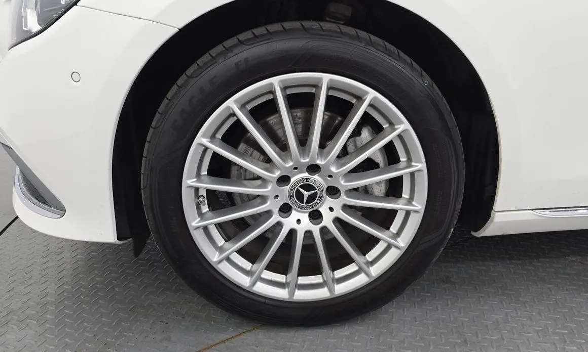 Mercedes-Benz E-Class 2022 из KR, фото 2