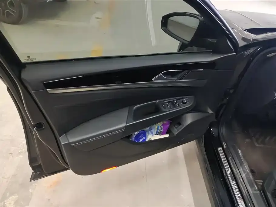 Volkswagen Passat — фото 4