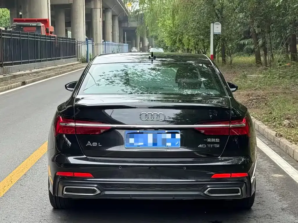 Audi A6L — фото 6